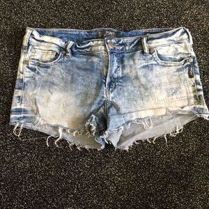 Acid wash distressed jean shorts
